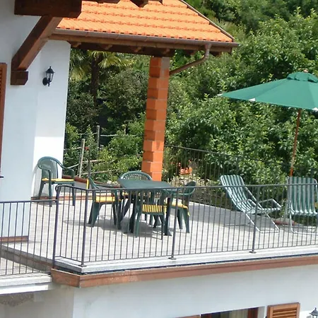 Casa Vista Castelli Apartment